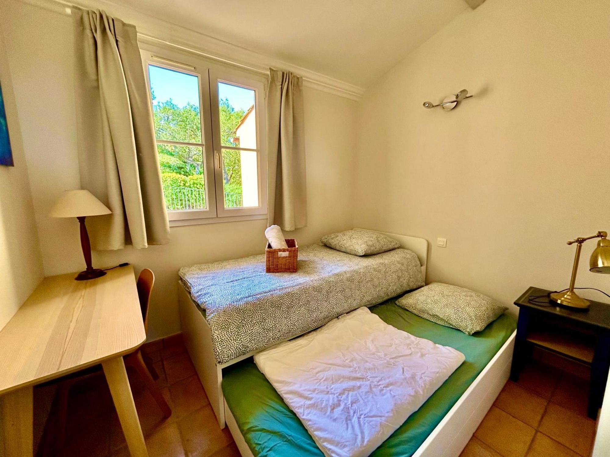 Les Restanques 3120 Vue Mer 3 Chambres 그리모 외부 사진